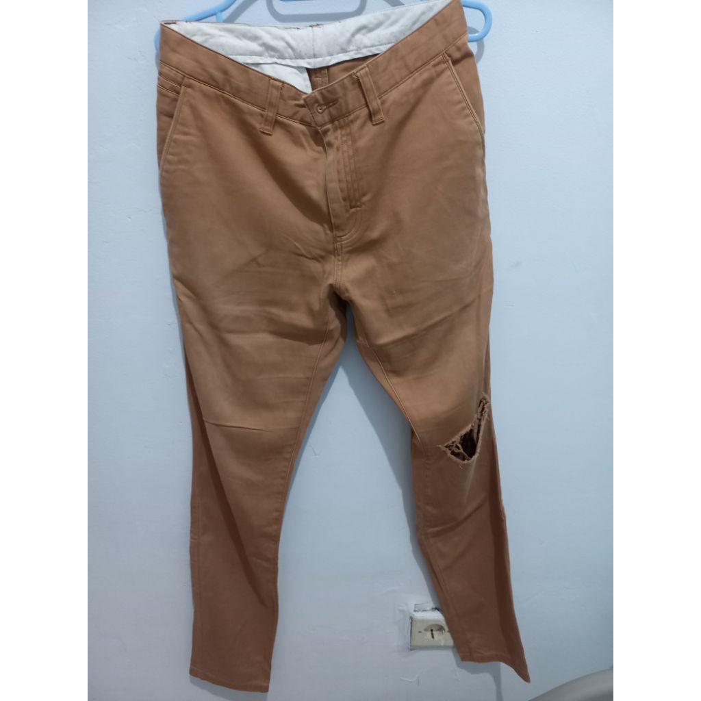 Celana Jeans Pria Slimfit (Preloved)