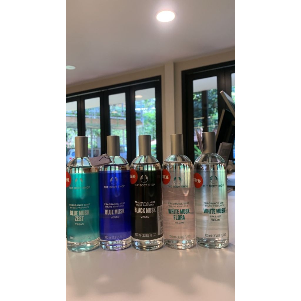 the body shop musk body mist ( blue musk black musk white musk)