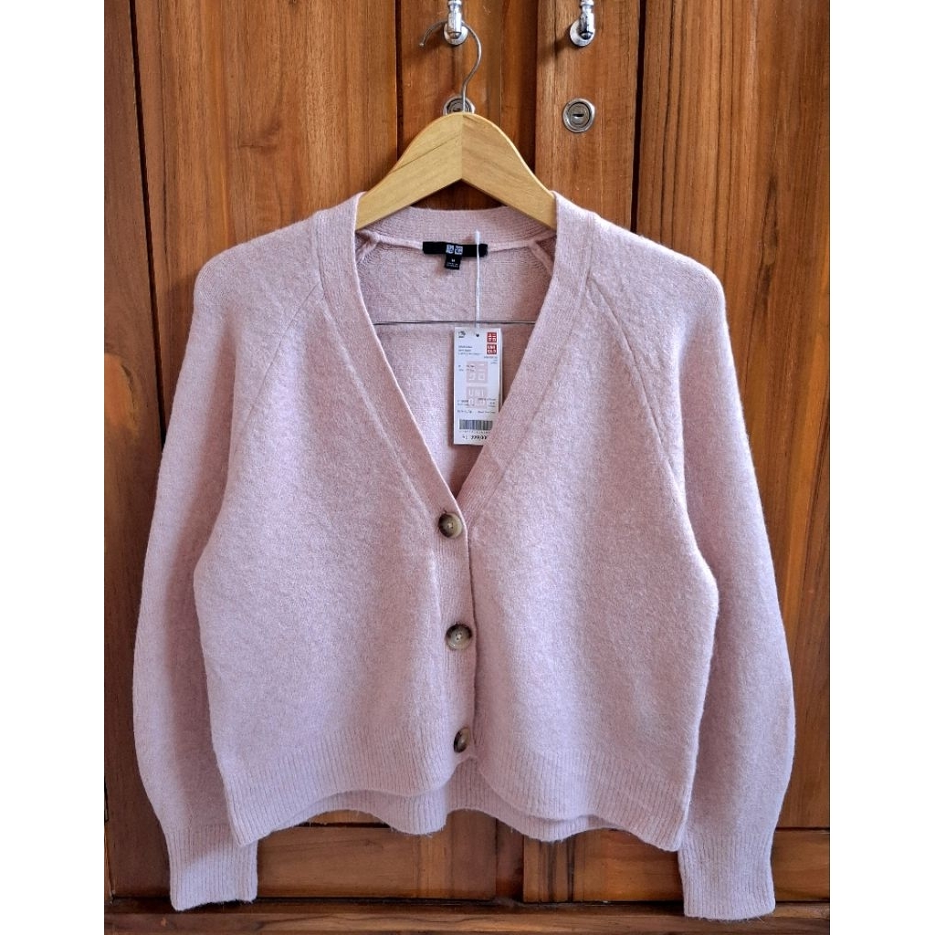 Uniqlo Cardigan Souffle Yarn Bby Pink