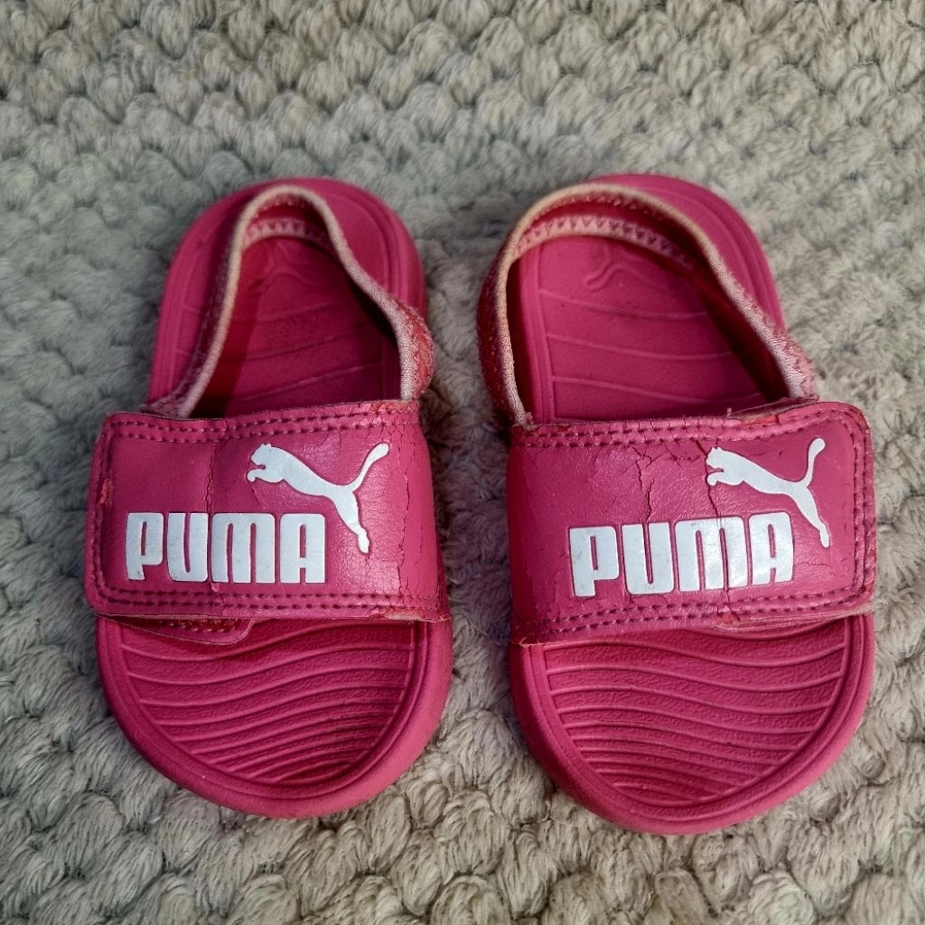 (Preloved) Sandal anak PUMA original size 22