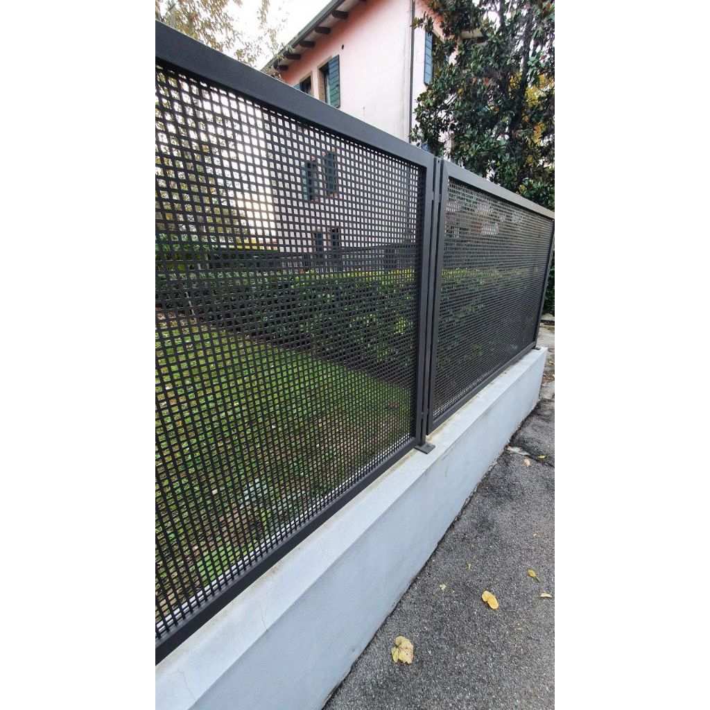 pagar baja ringan/besi/ pagar besi