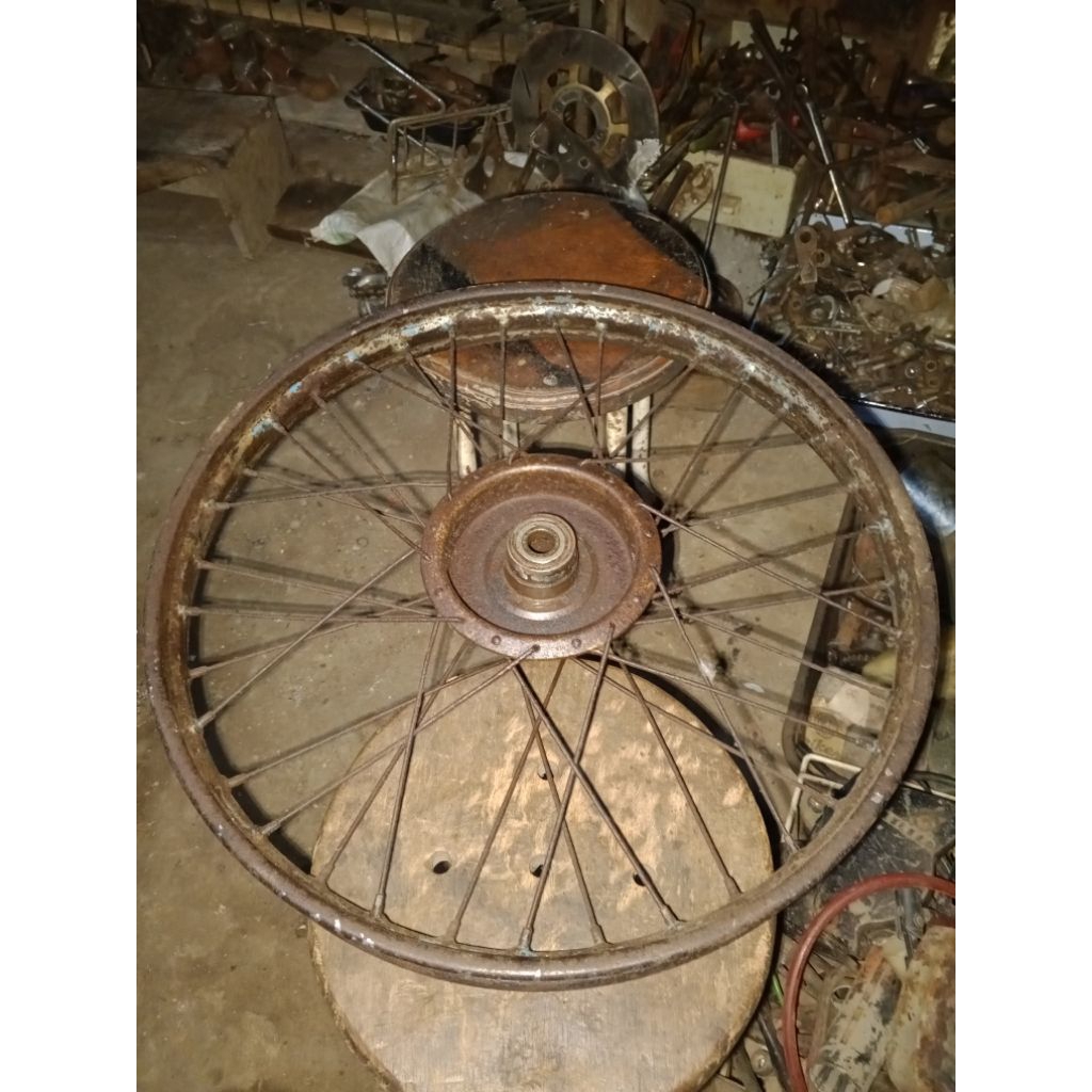 velg set tromol motor tua eropa Jawa,dkw