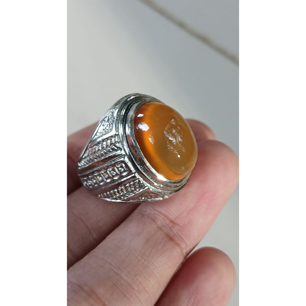 NATURAL CEMPAKA MADU