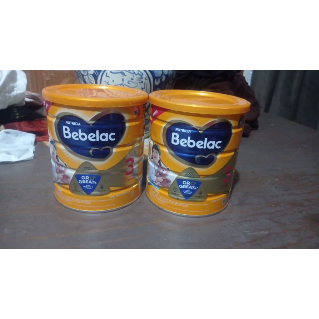 Susu Formula Bayi Bebelove untuk bayi usia 0-6 Bulan, dan  Bebelac tahap 3 untuk anak usia 1-3 Tahun