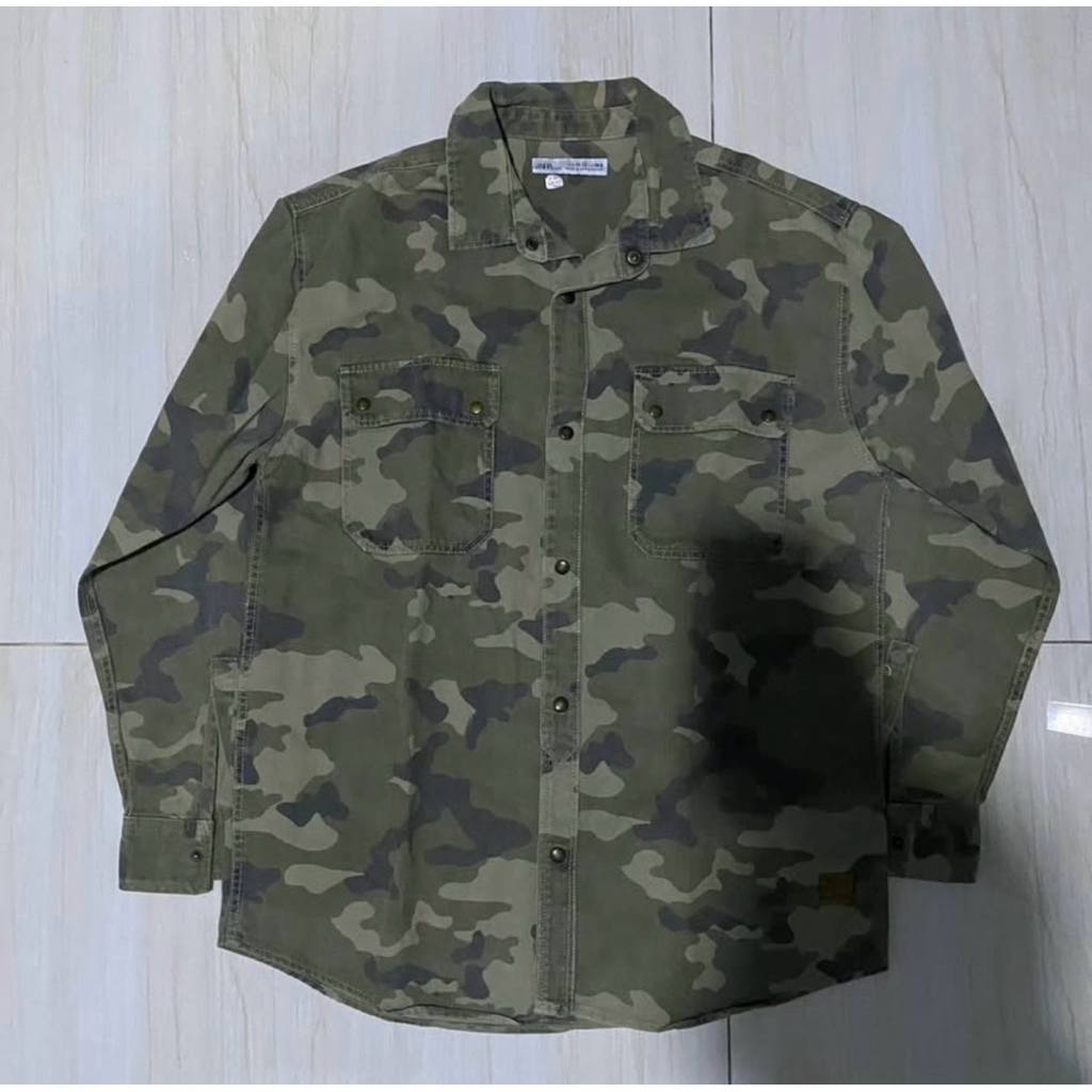 kemeja camo