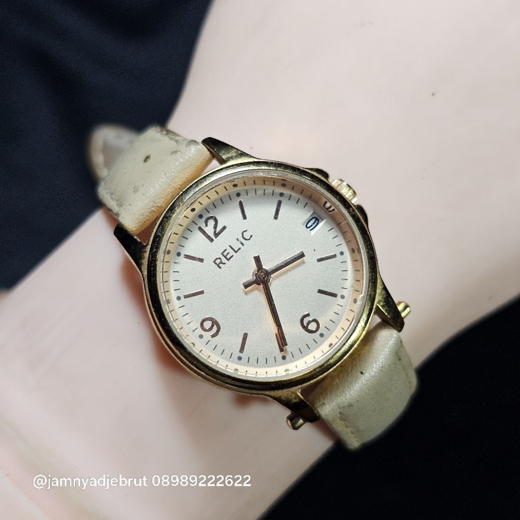 Jam Relic ZR34382 Gold Beige Ladies Bekas