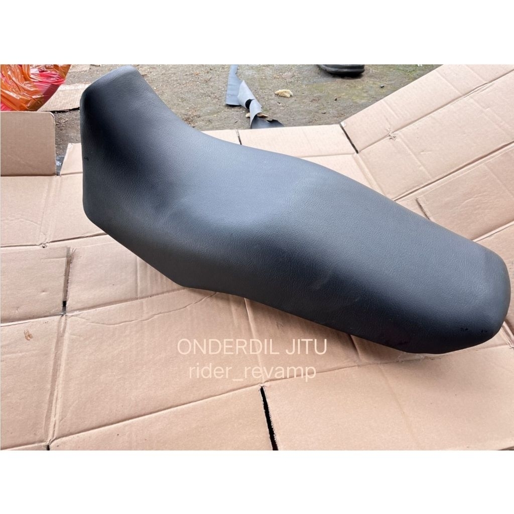Jok Suzuki Thunder 125 Original Cabutan