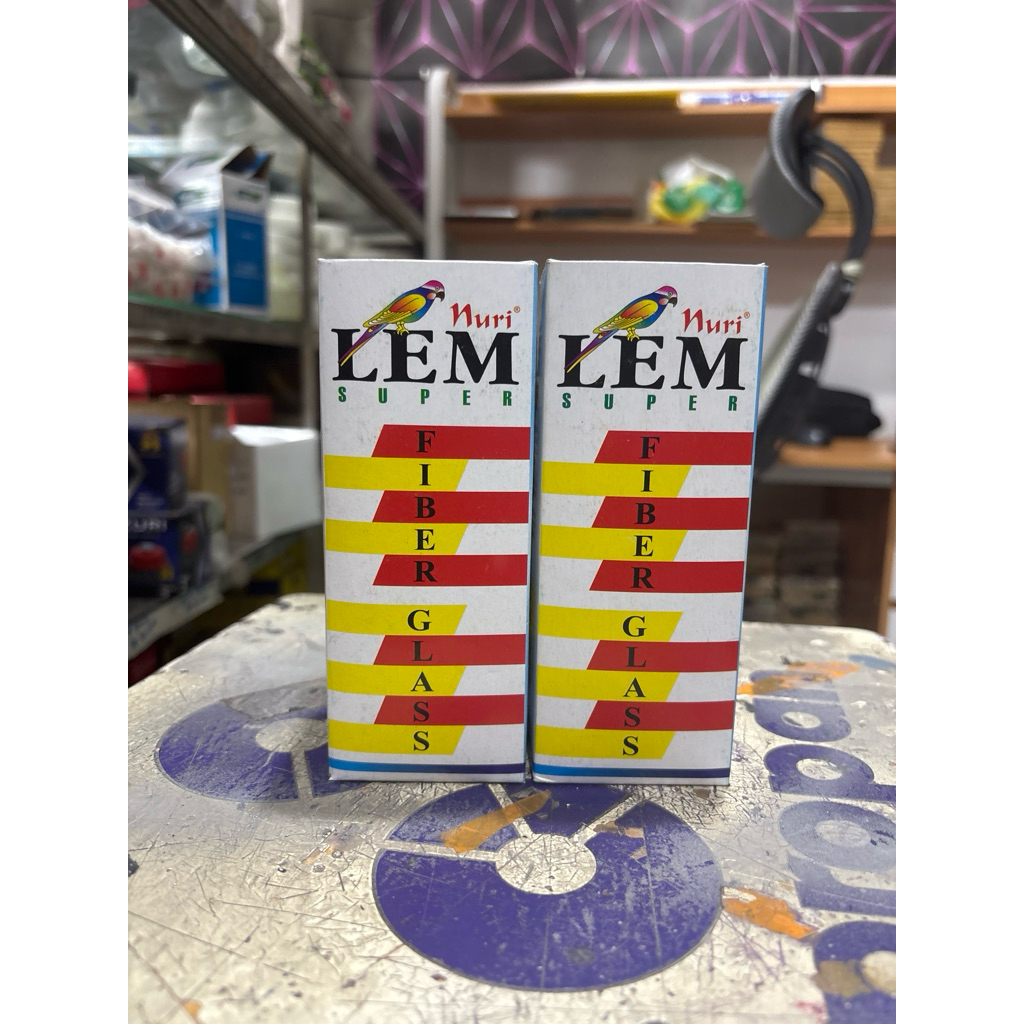 lem fiberglass-nuri lem super-praktis dan serba guna