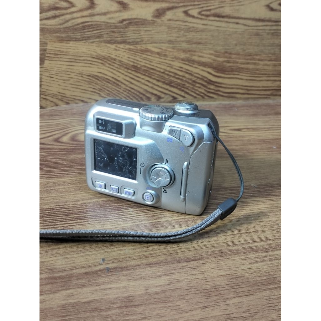 Kamera digital Nikon Coolpix 3100