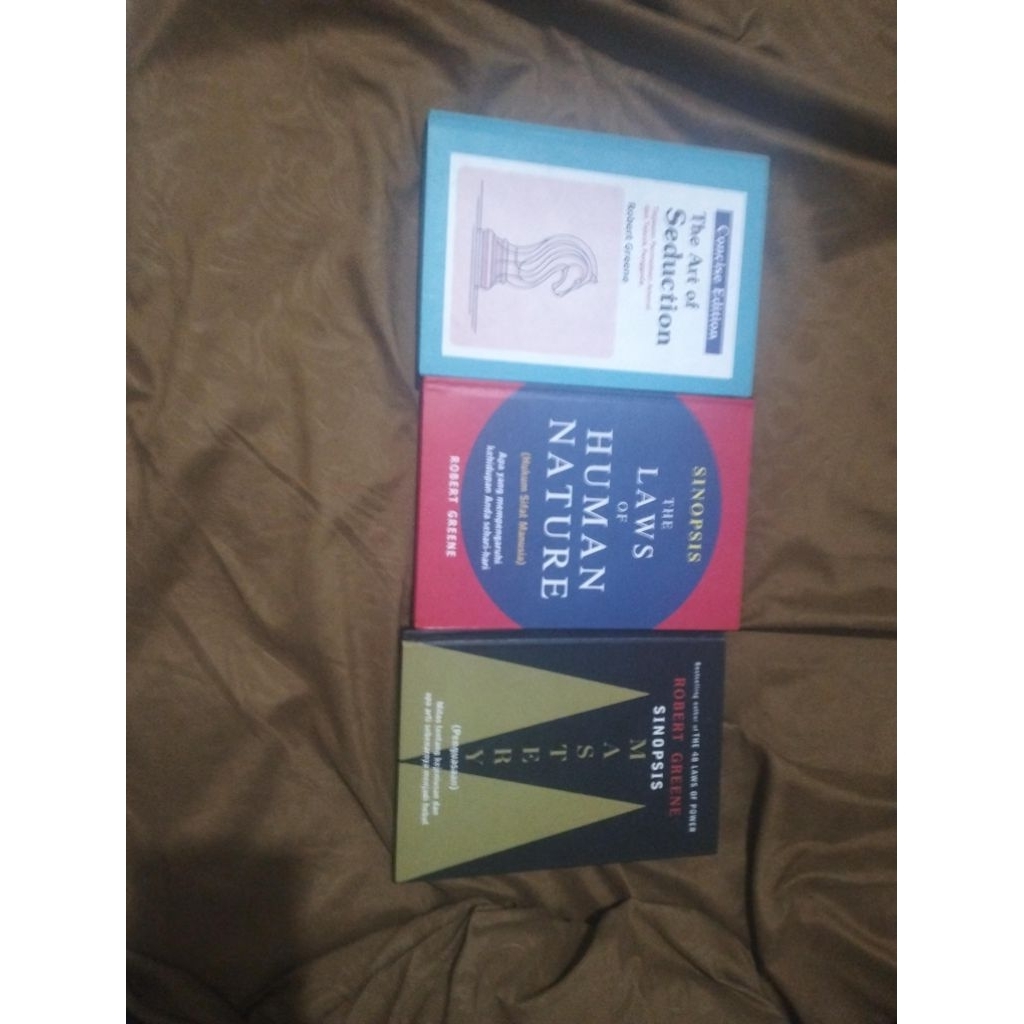 Buku Bekas/Preloved murah. The Art of Seduction - Robert Greene. The Laws of Human Nature - Robert G