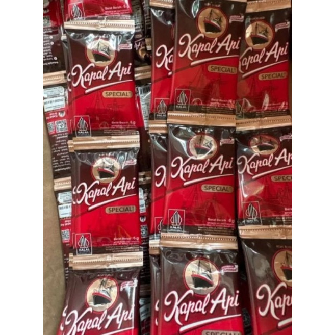 Kopi Kapal Api Mini Renteng 6gr Isi 10 Sachet / Kopi Kapal Api Sachet Mini tanpa gula
