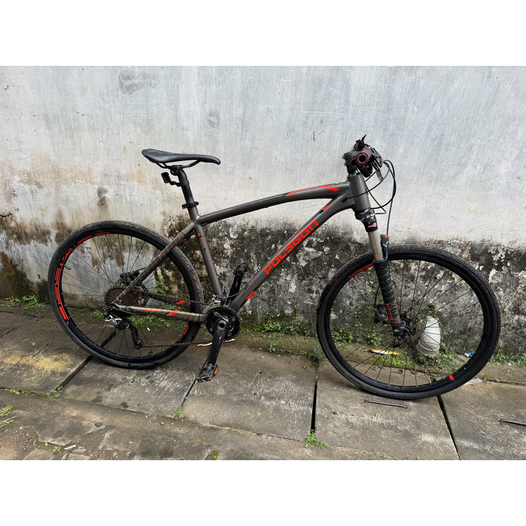 sepeda polygon siskiu 6 sz M/L