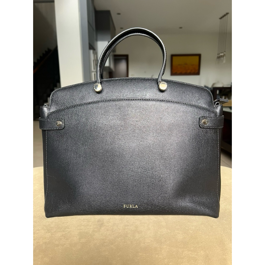 FURLA AGATA BAG size P 39cm L 12cm
