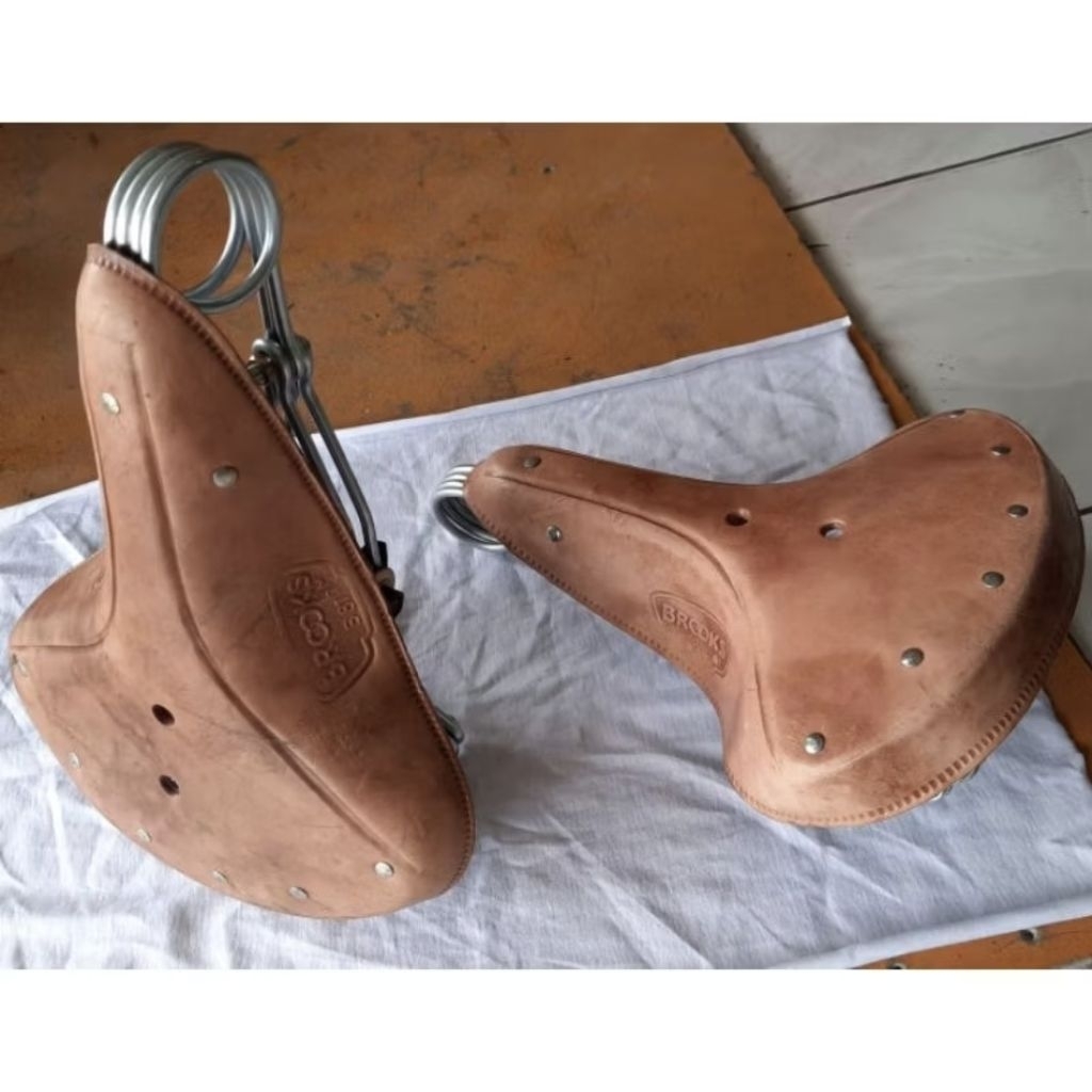 Jok Sadel Sepeda Ontel Dames  kulit Roliser