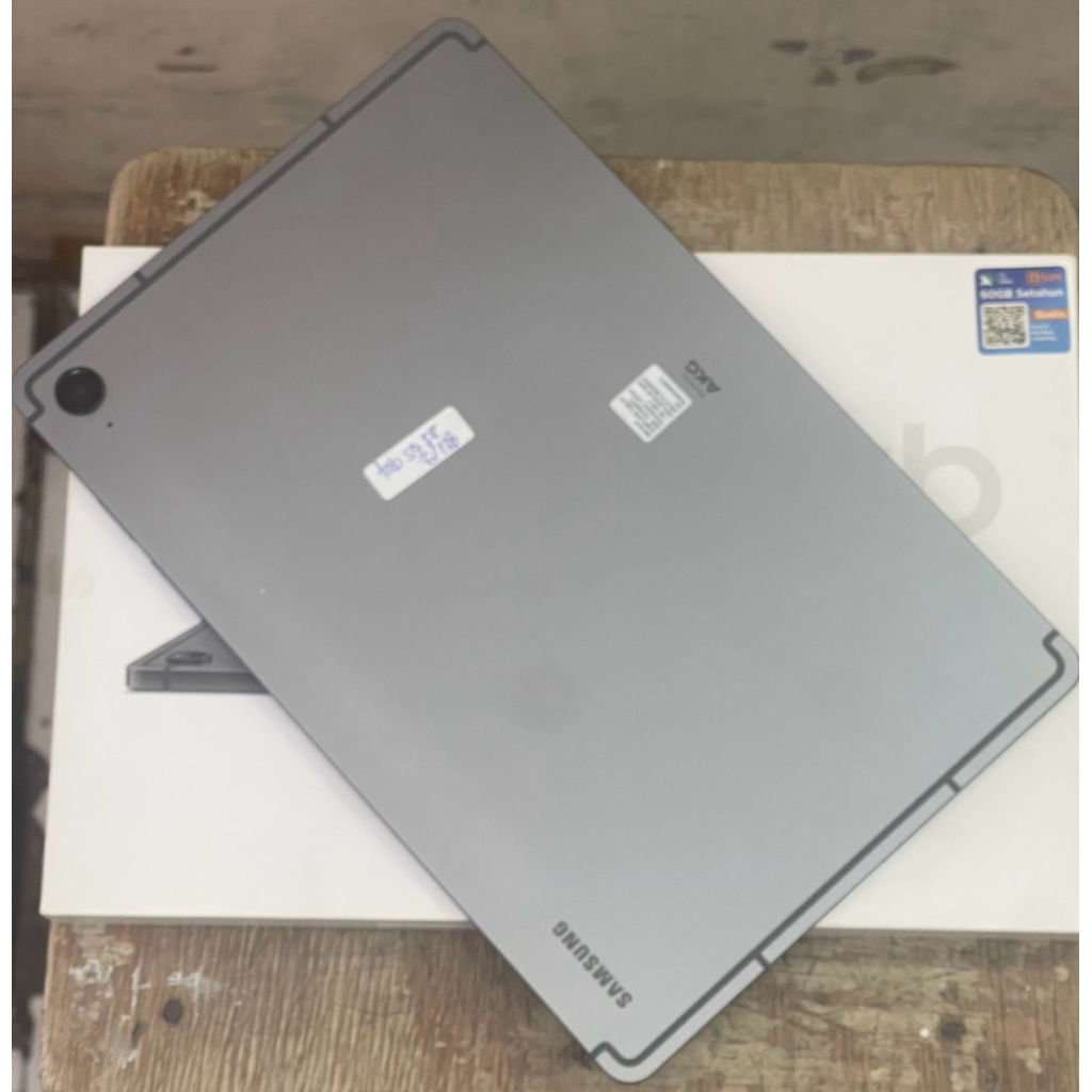 Hp Second SAMSUNG Tab S9 FE Wi-Fi 6GB/128GB Fullset