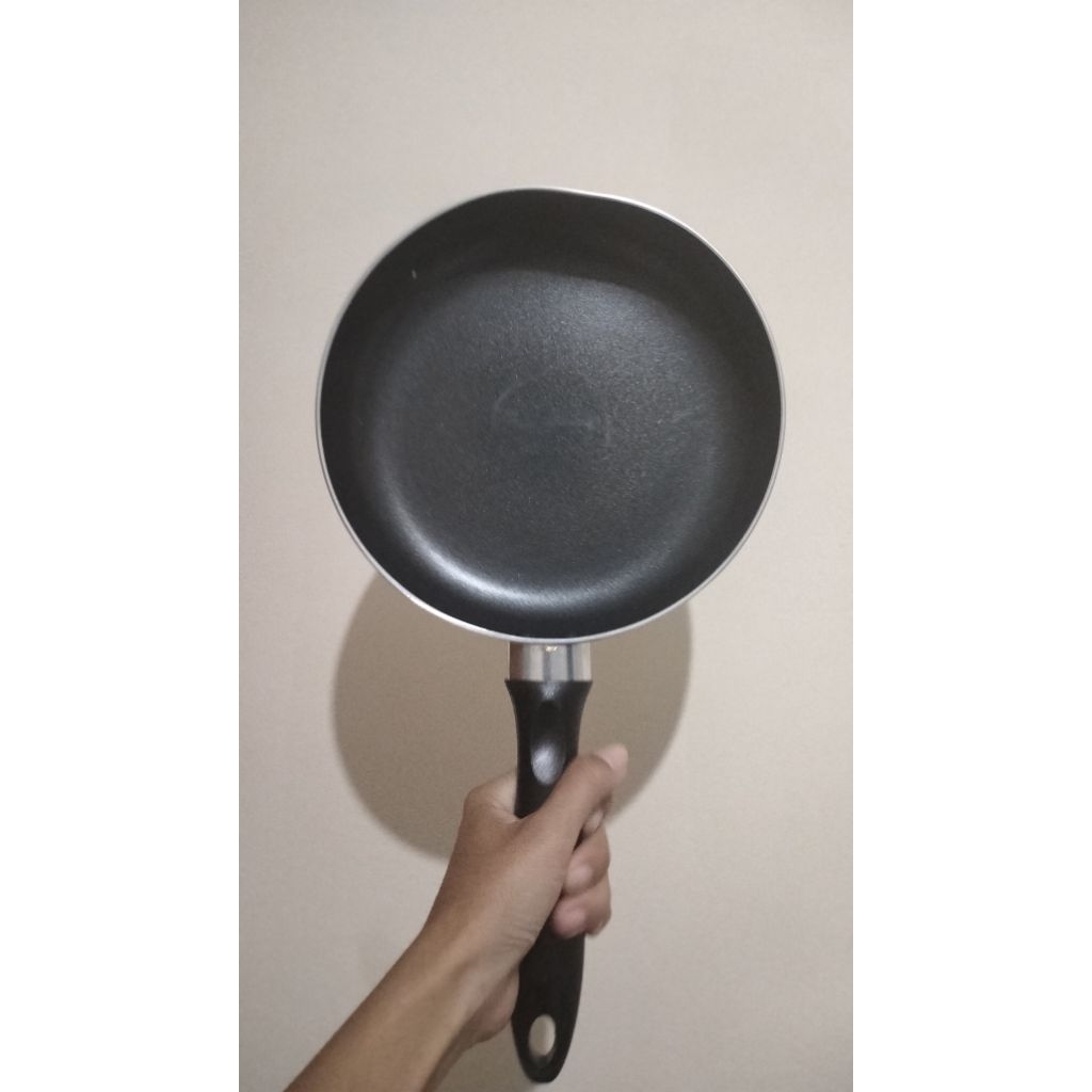 (new) Teflon anti lengket ukuran 20cm