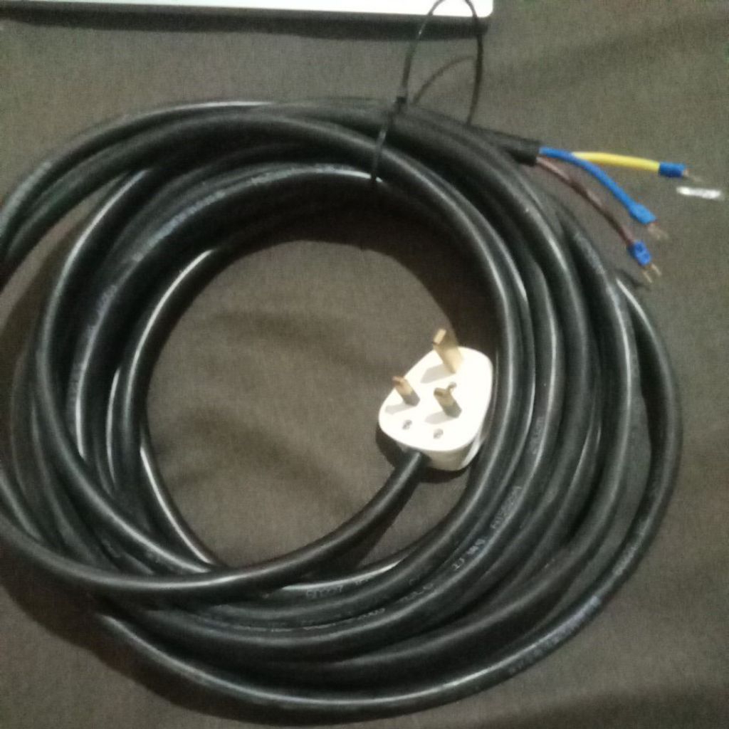kabel 3x2,5mm"