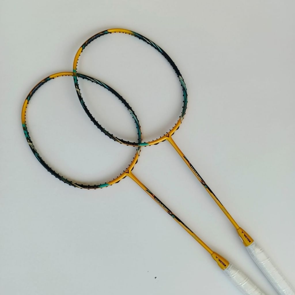 RAKET BADMINTON VICTOR THRUSTER F ULTRA