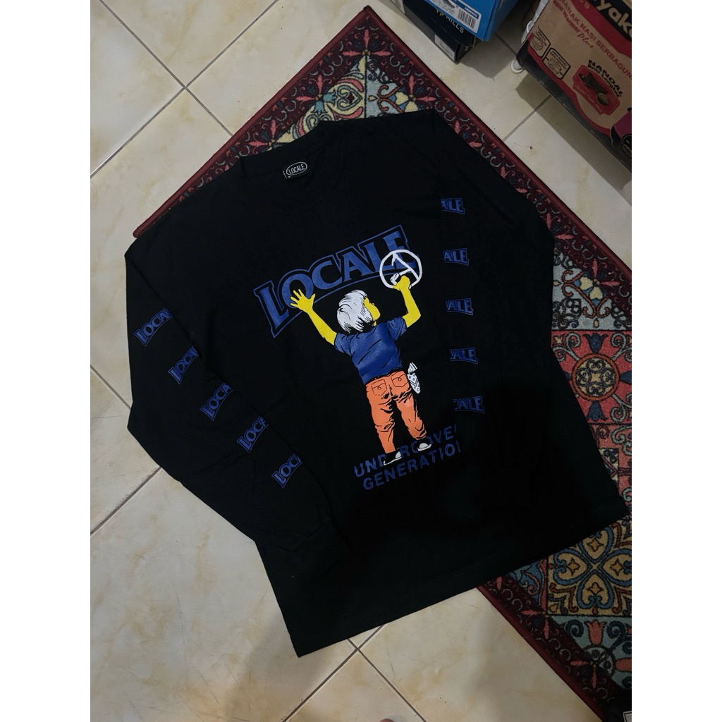 Longsleeve Locale Black