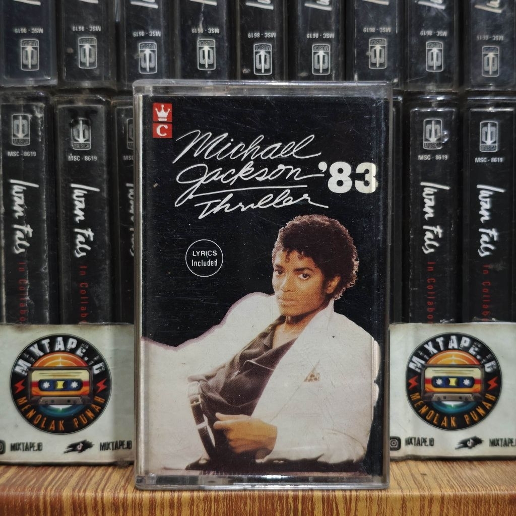 Kaset - Michael Jackson - Thriller - Kaset Pita - Radio Tape - Radio - Pemutar Kaset - Retro - Class