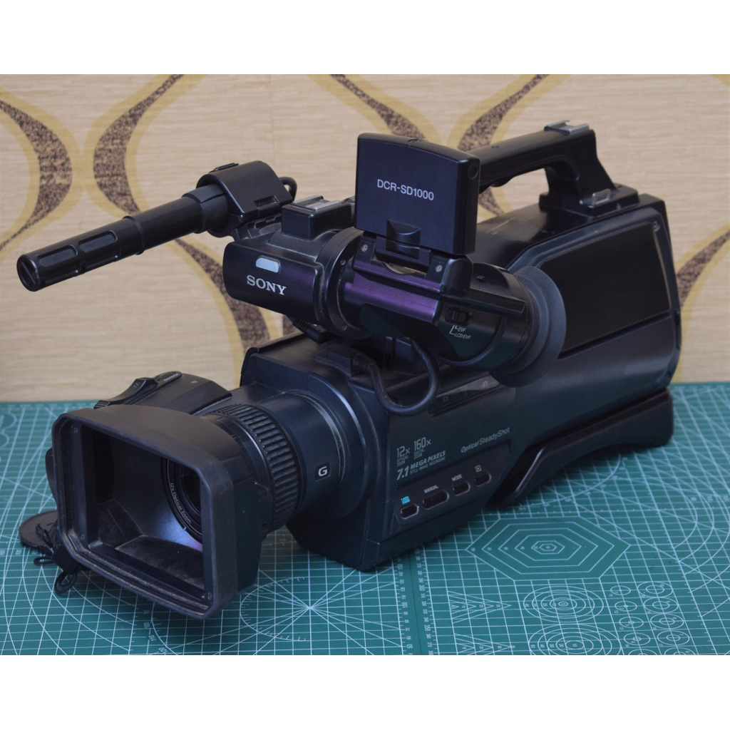 Sony DCR SD1000