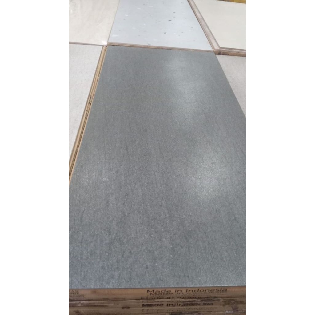 Roman Granit 60x120 abu matte dRinjani Charcoal Gt1262503Cr
