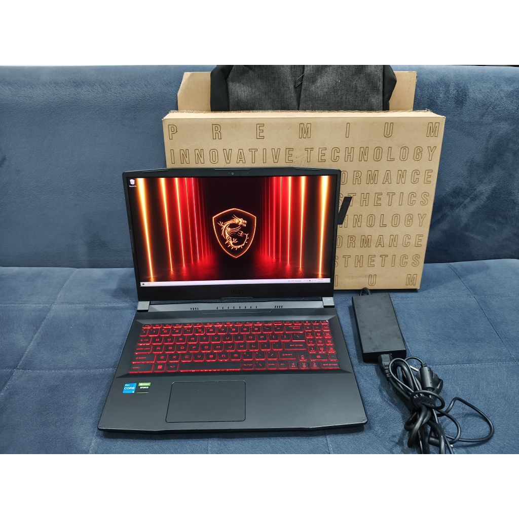 MSI KATANA Core i5 -11400H RAM 16GB SSD 512GB RTX 3050 Mulus No Minus