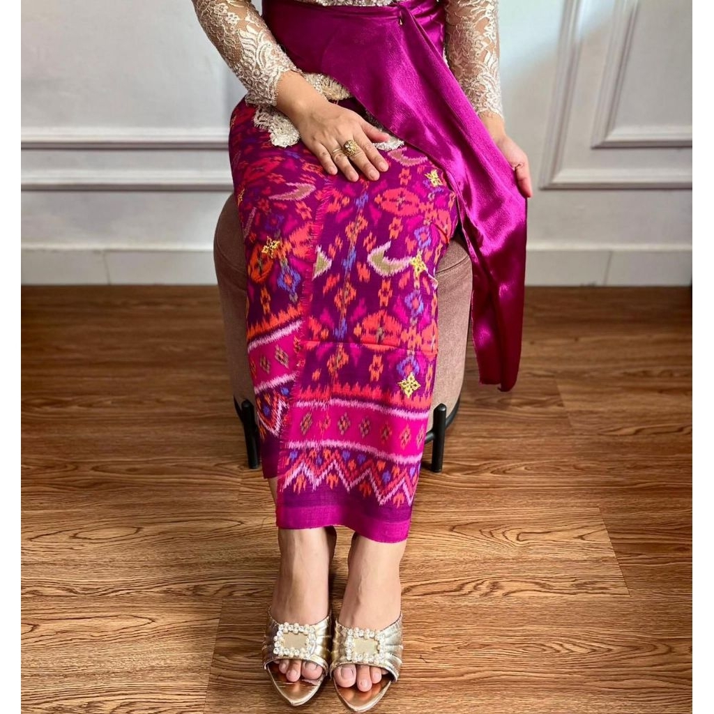 Ready Kamen ENDEK Tenun LASEM PREMIUM TABUR EMAS / kamen Endek Bali lembaran / kain endek Tenun