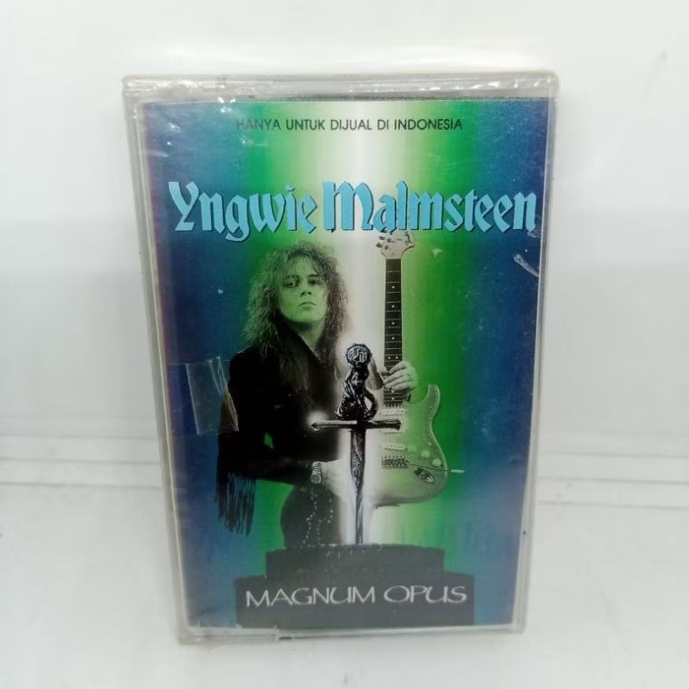 Kaset_Segelan_Yngwie_Malmsteen_-_Magnum_Opus