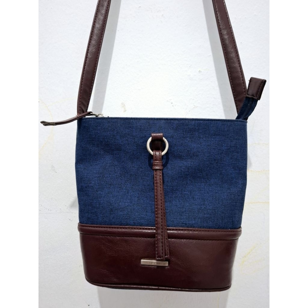 Preloved Tas Bahu Wanita Merk Sophie Martin warna Navy- coklat