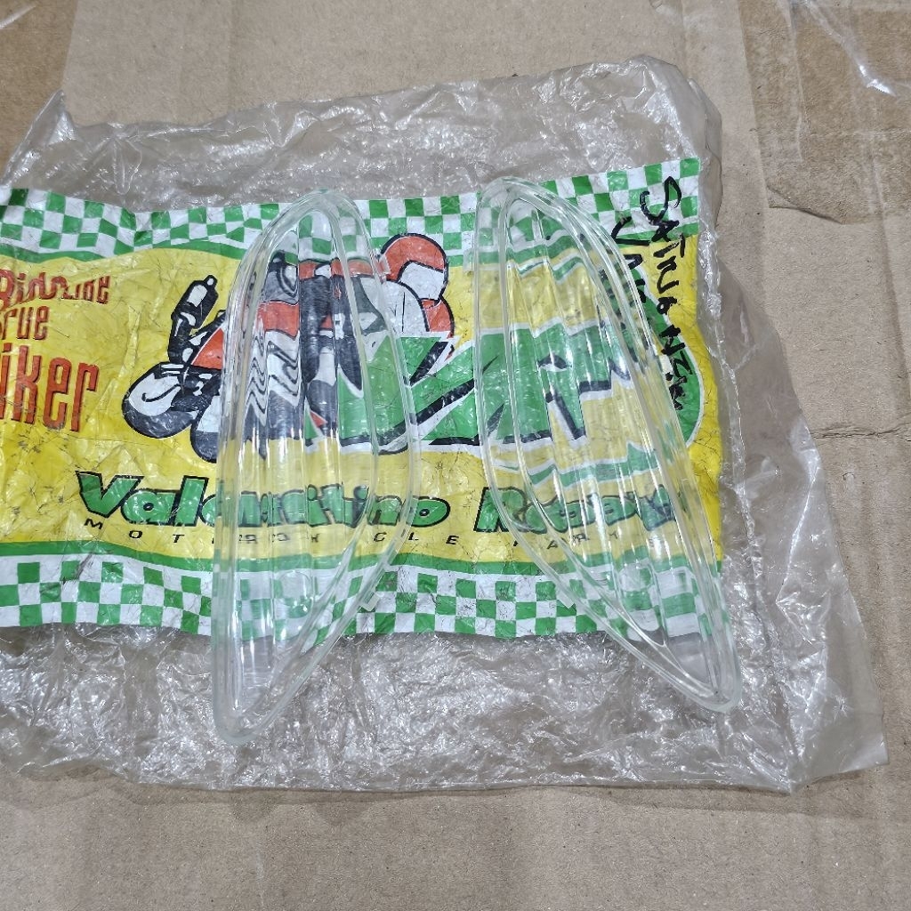 kaca mika sen depan bening satria 2tak hiu lscm bukan ori