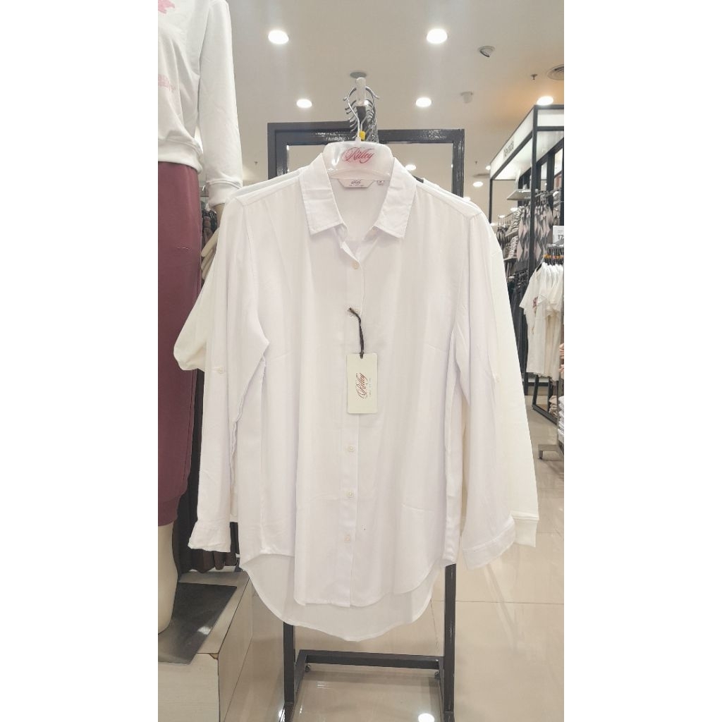 Kemeja wanita brand RILLEY