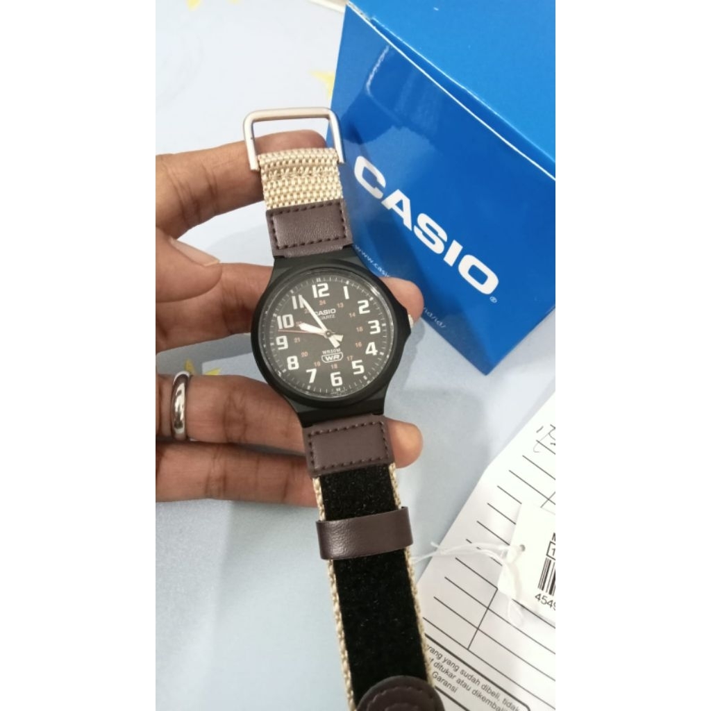 Jam Casio Brown Classic