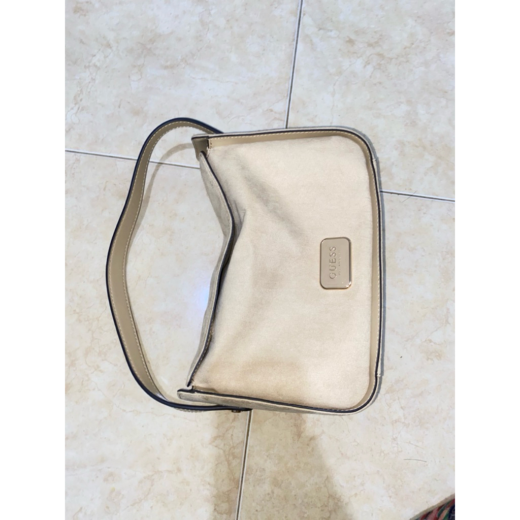 Preloved Guess Bag Original Shoulder