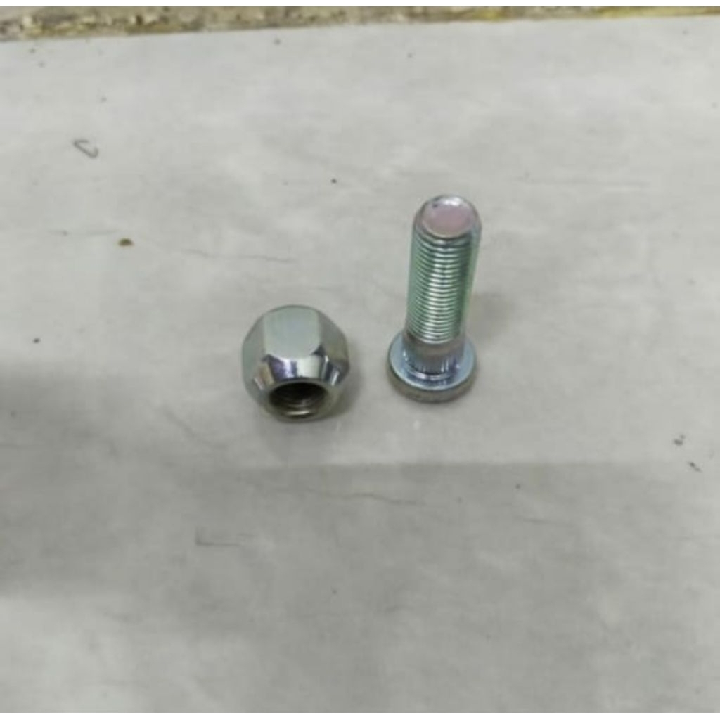 Mur+Baut Roda Belakang Suzuki APV