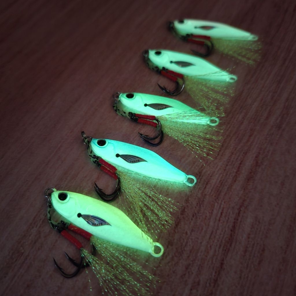 Metal Jig/ Micro Jig DUO TETRA 15gram GID (jig+assist)