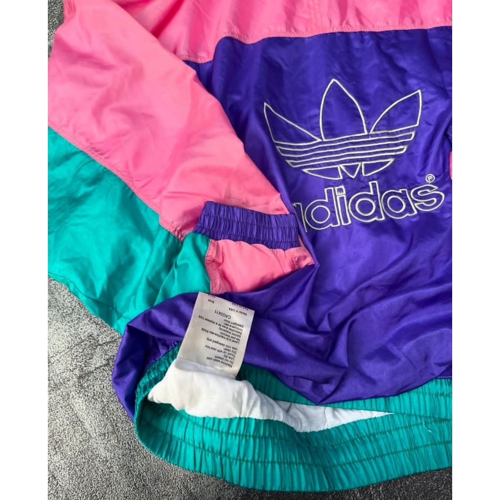 windbreaker adidas