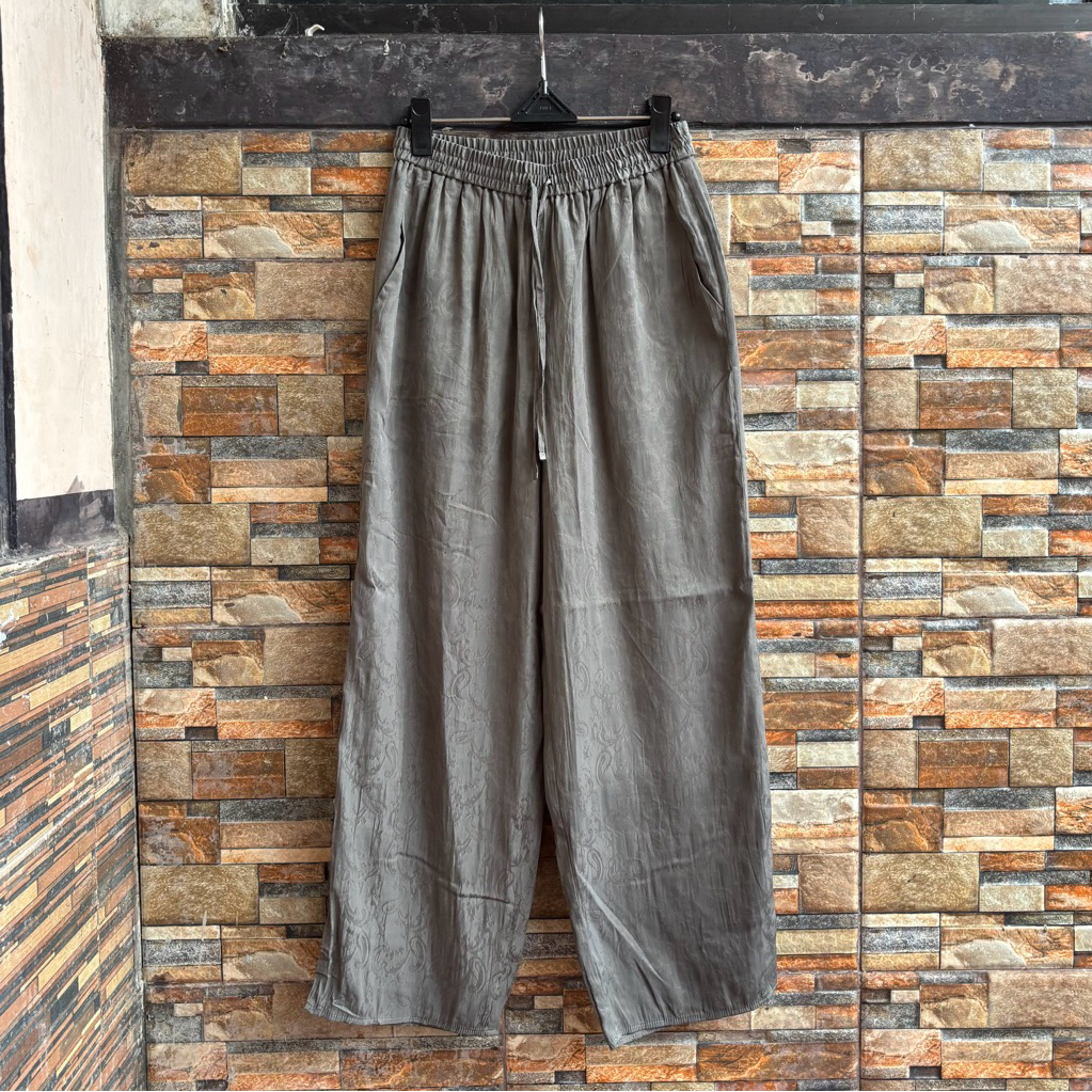 [Termurah] Global Work Paisley Bandana Relax Pants