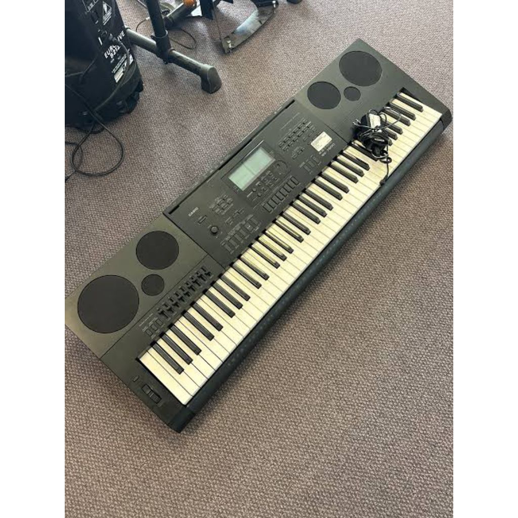 Piano Keyboard Casio WK 7600
