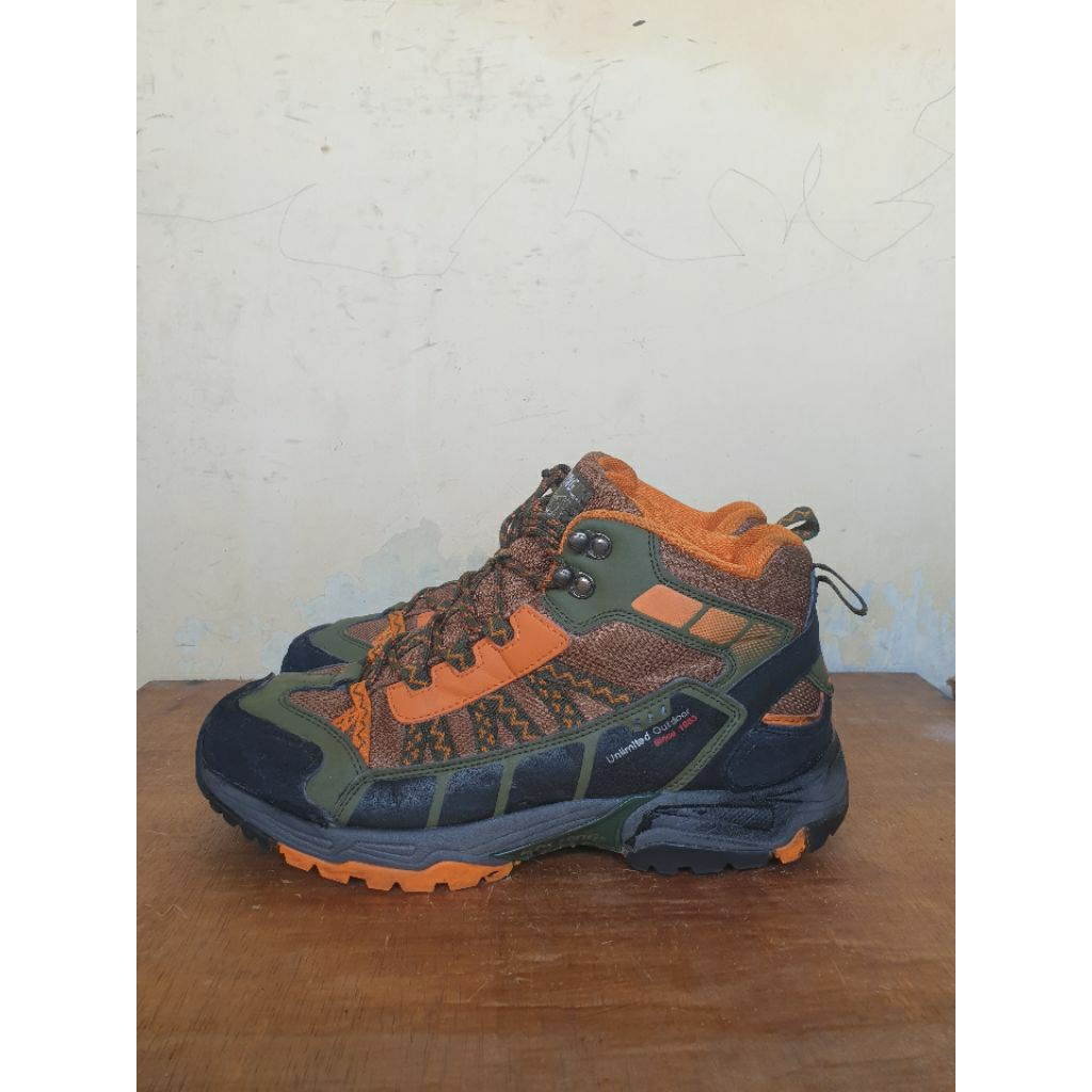 Sepatu Outdoor Kolping Hiking Trekking Second Size 43