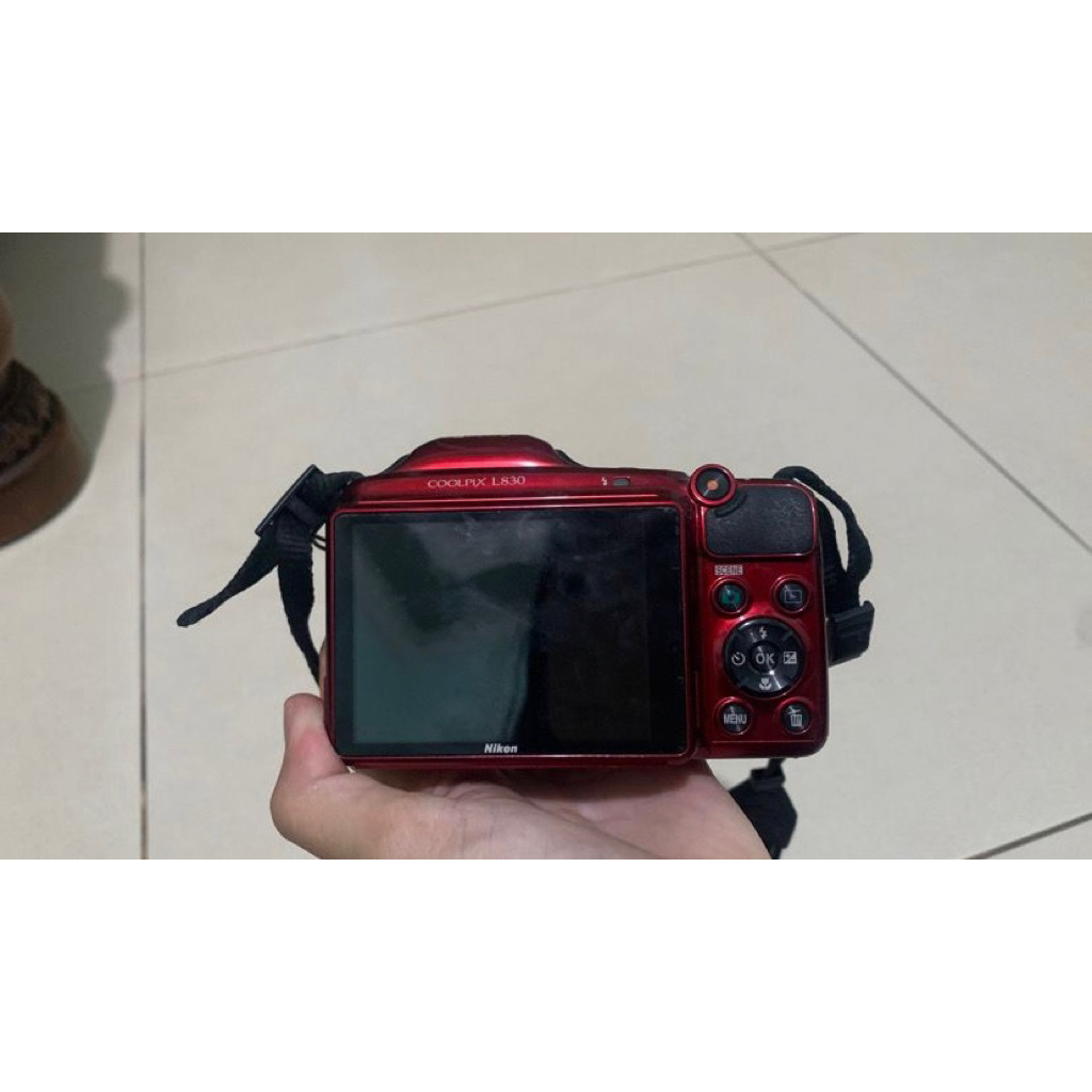 Nikon coolpix L830