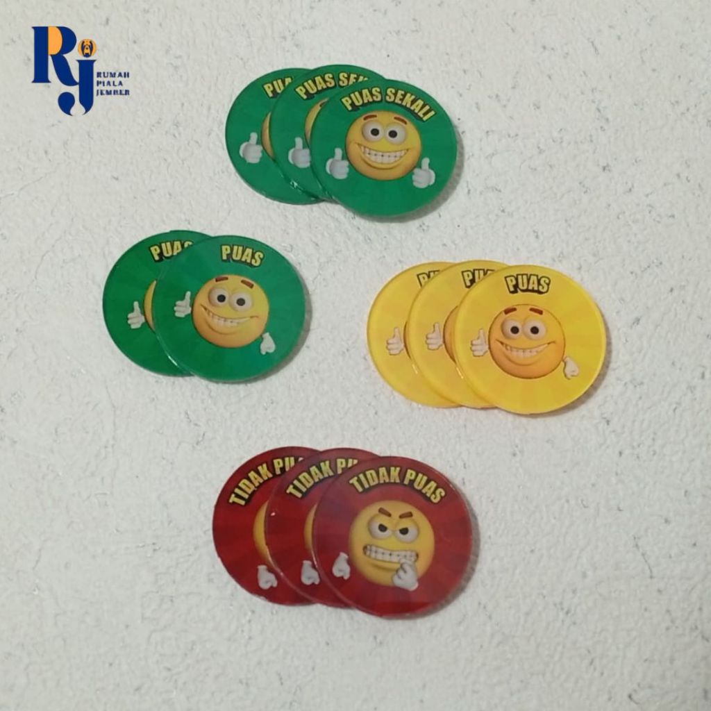 Koin Akrilik kotak saran