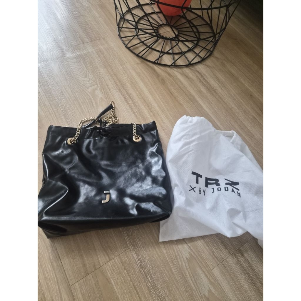 By Jodan Her Bag Preloved