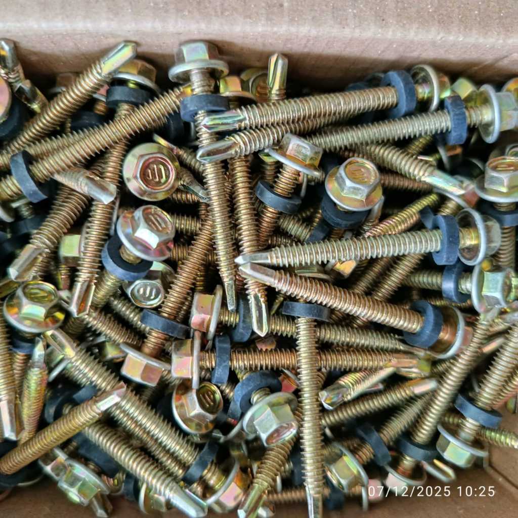 Roofing Wilson 12x50 Sekrup Baja Ringan 1 Dus isi 275Pcs