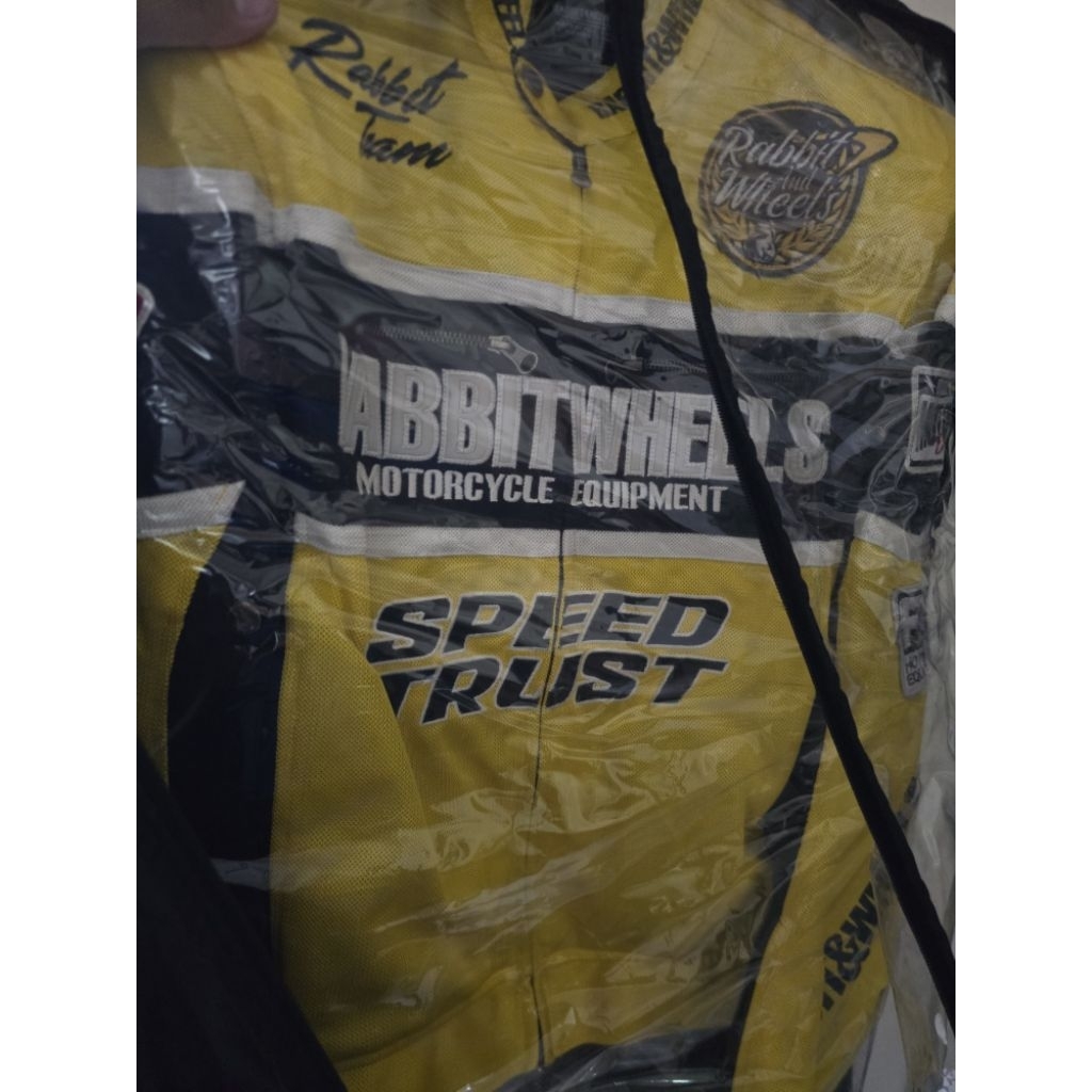 Jaket Motor Rabbit And Wheels Money 2023 Size XL