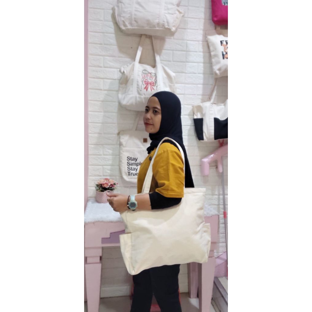 Tas Kanvas Wanita Totebag polos