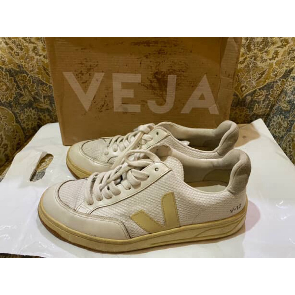veja shoes size 38