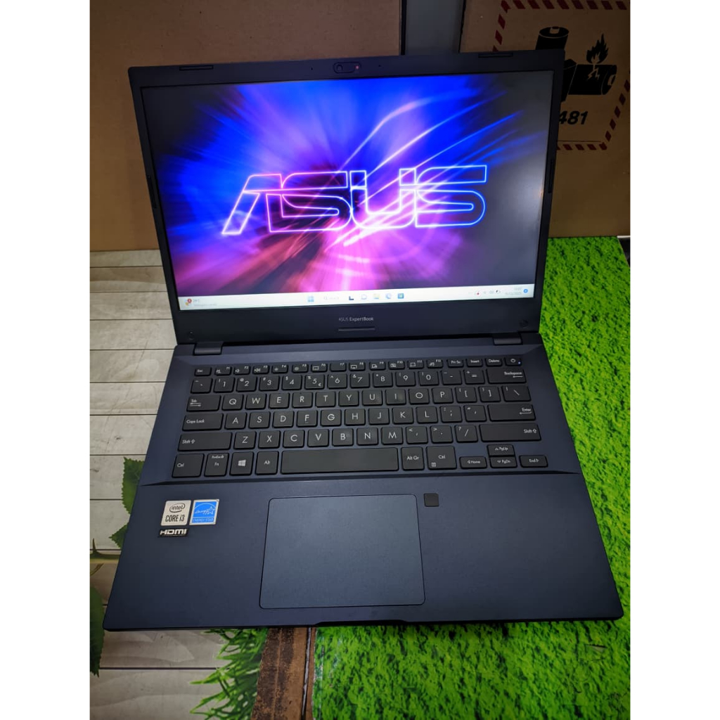 LAPTOP ASUS EXPERTBOOK P2451FA Intel Core i3-10110U RAM 4 GB SSD 256 GB