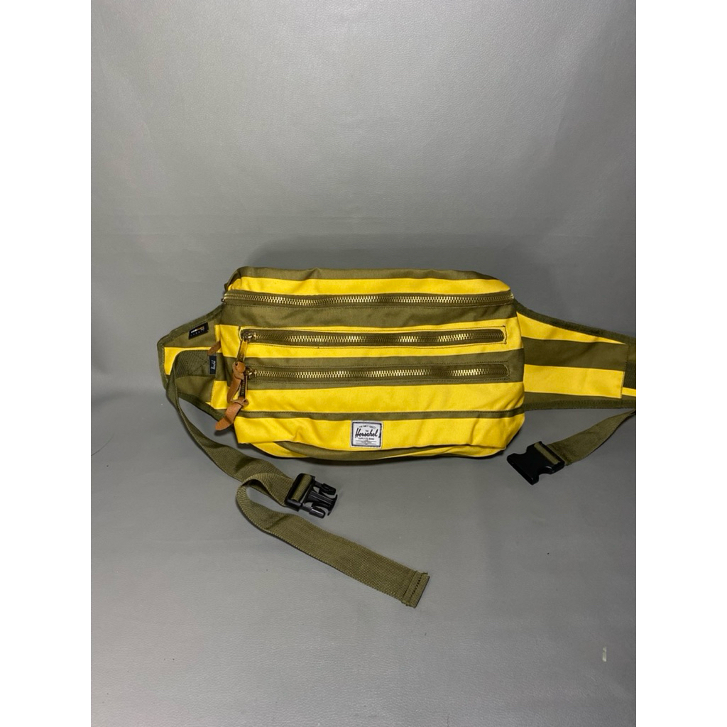 Herschel Heritage Shoulder Bag/ WAIST BAG HERSCHEL TOUR MEDIUM WAIST PACK/ HERSCHEL WAIST PACK/ HERS