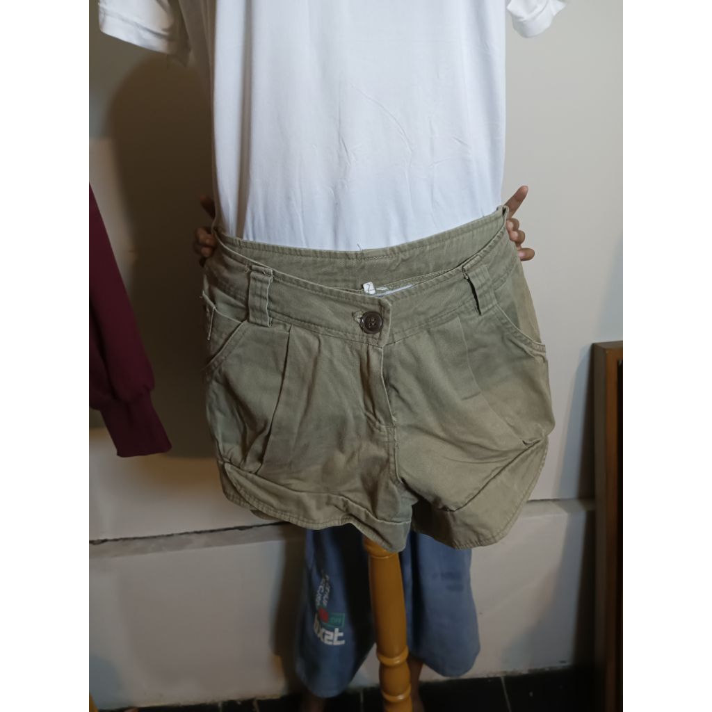 Hotpants army wanita preloved